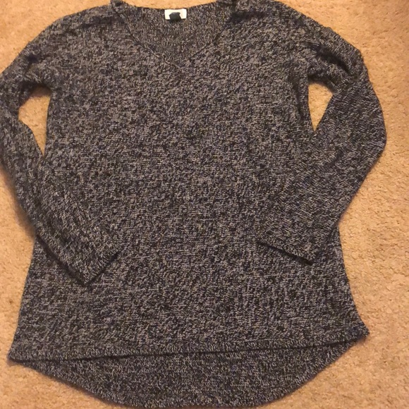 Old Navy Sweaters - Black and white sweater